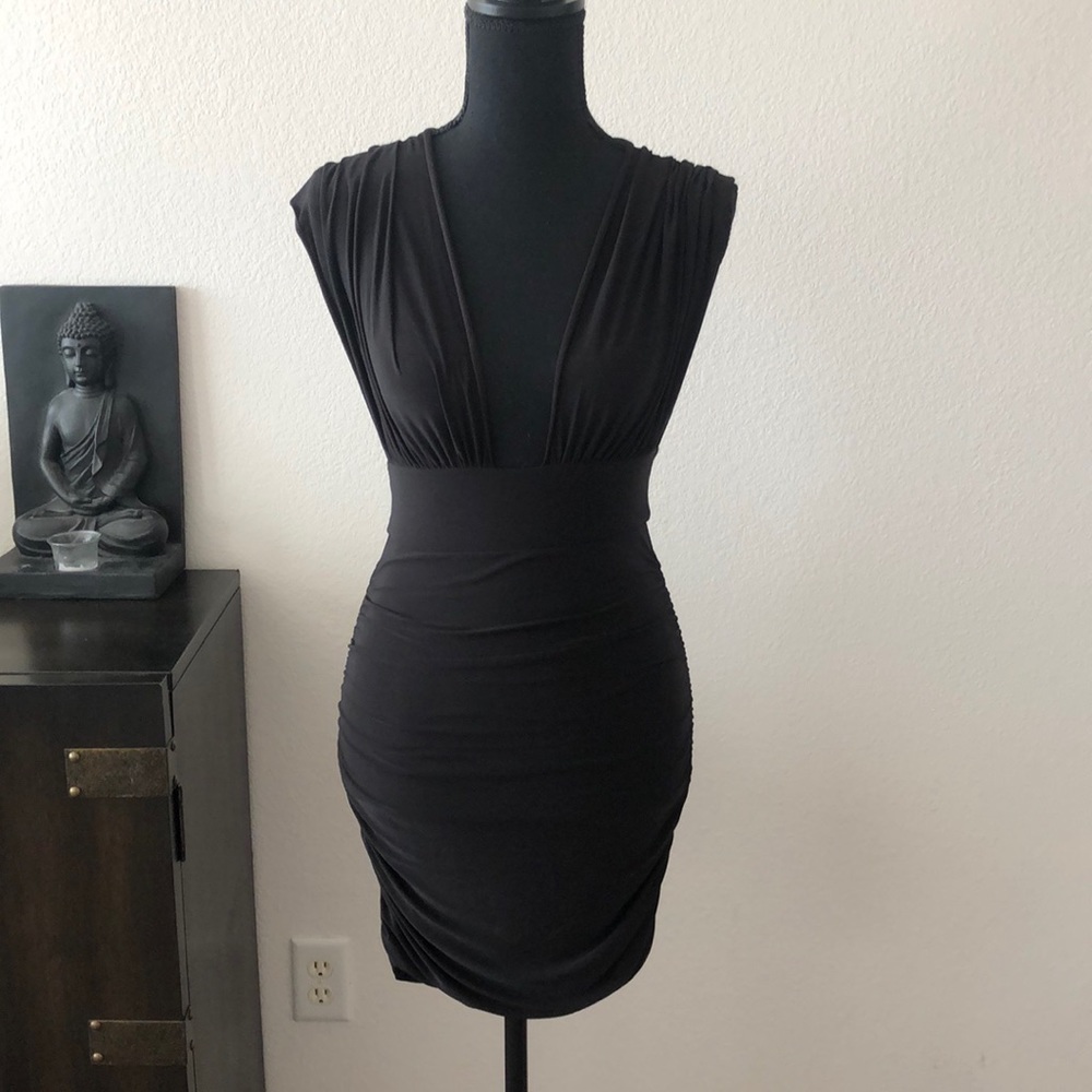 Balcony ruched body con dress. Size Small